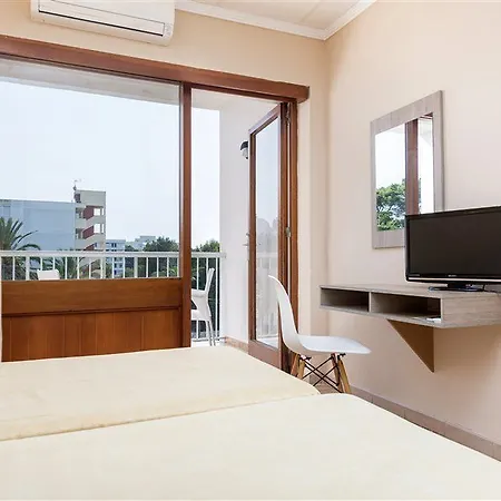 Nura Condor Hotel 3*